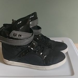 Heyday footwear black sneakers